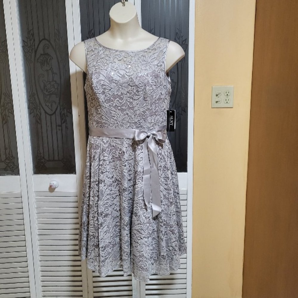 SLNY Ladies Beautiful "NEW" Silver Metallic & Sequin Fit & Flare Midi Dress